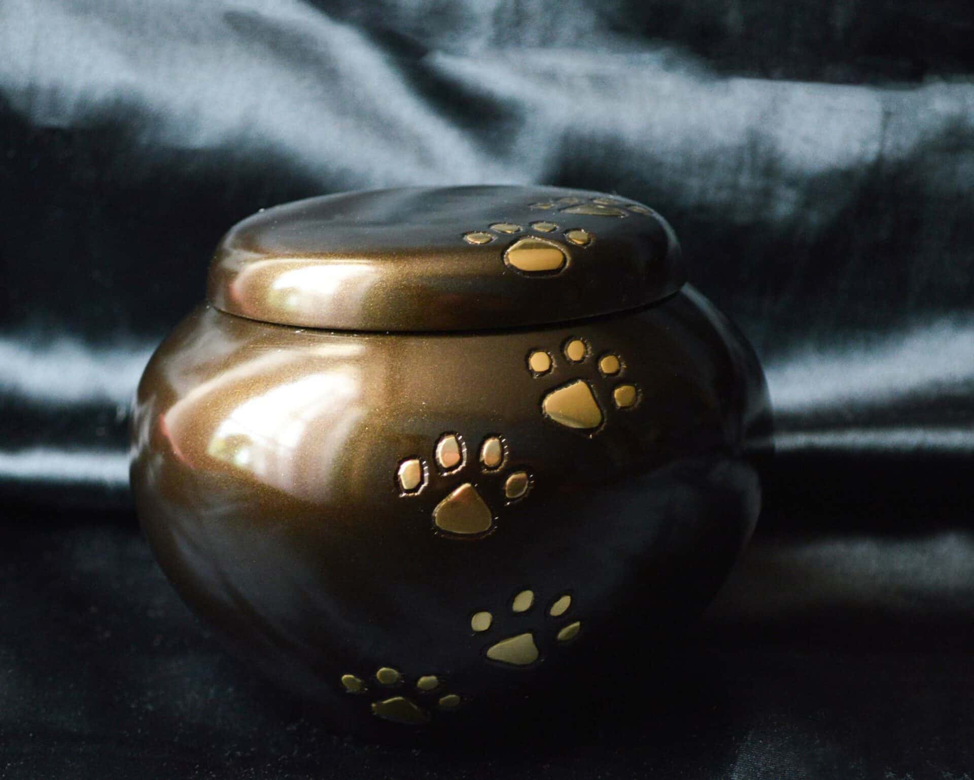 Urns and Memorial Keepsakes V2